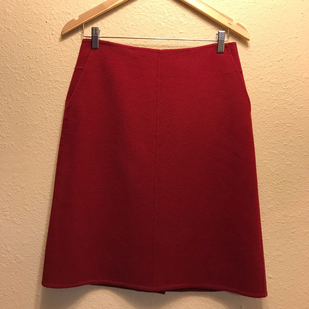 Donna Karan Signature wool mid length skirt